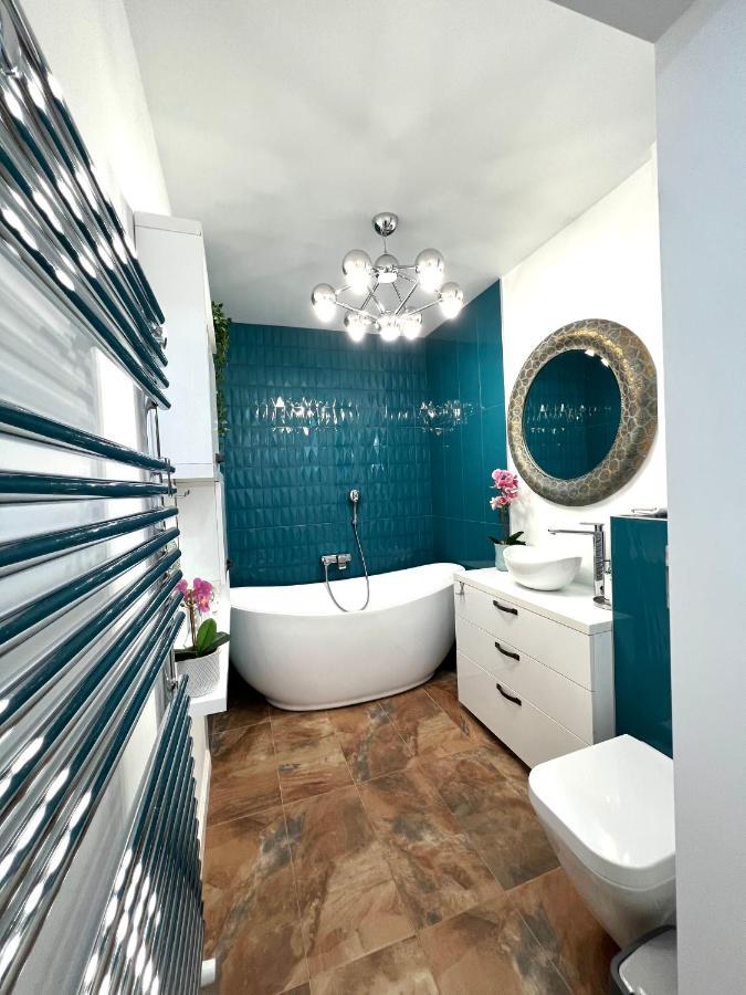 Sky View - Luxury Apartament - Sanador Victoriei Bukares Bagian luar foto