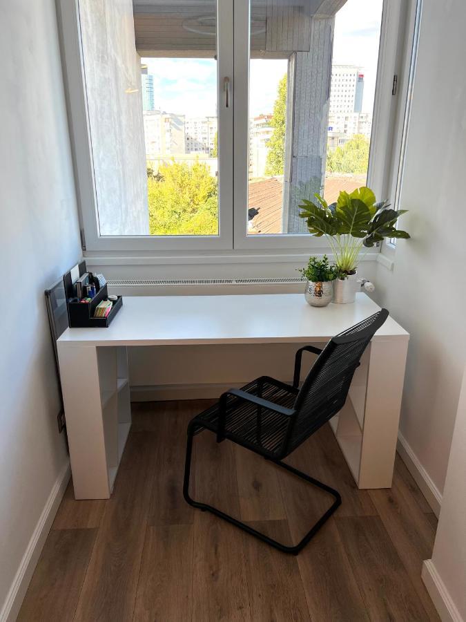Sky View - Luxury Apartament - Sanador Victoriei Bukares Bagian luar foto
