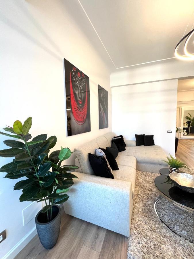Sky View - Luxury Apartament - Sanador Victoriei Bukares Bagian luar foto